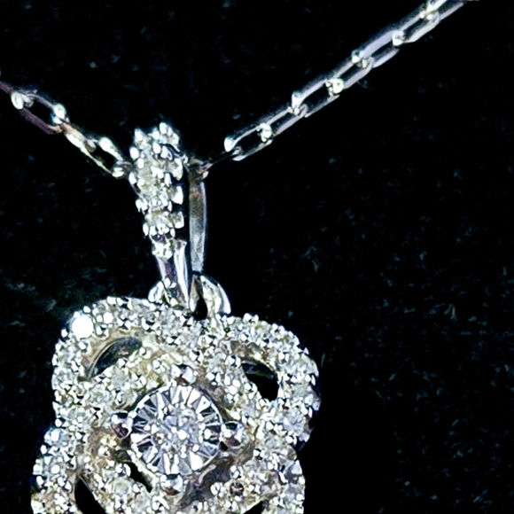 Center of me diamond necklace - Picture 5 of 10